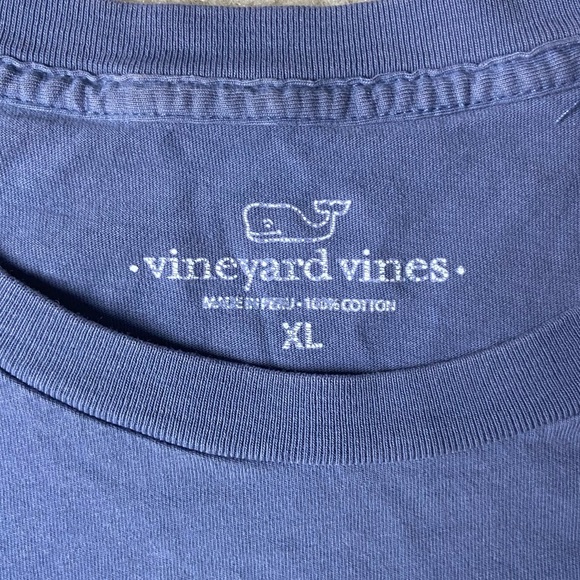 Vineyard Vines Blue Americana Whale Graphic T-Shirt, Men’s size XL - Picture 6 of 7